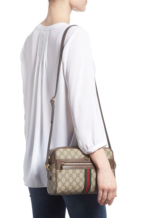 gucci gg supreme crossbody bag women stores